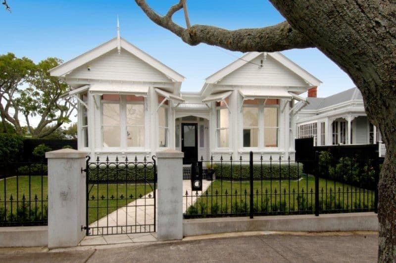 Mt Eden character-home alteration